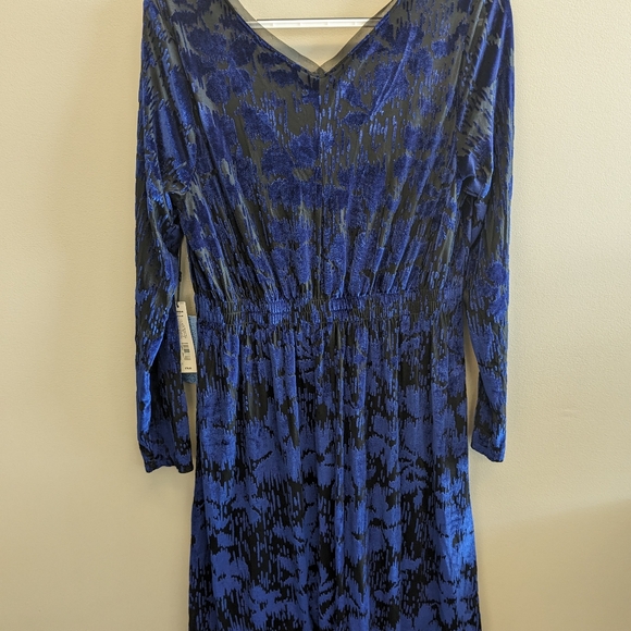 SIMPLY VERA WANG NWT Women's Size Medium BLUE VELVET & BLACK Festival DRESS - Picture 8 of 10